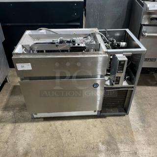 Hoshizaki Commercial Countertop Ice Making Machine! With Mini Ice Bin Attached! All Stainless Steel! 115V 1 Phase! Model: IM-200BAC SN: L00693G!