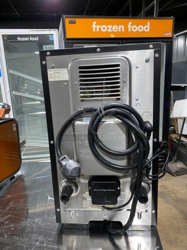 Late Model 2021! MerryChef Commercial Electric Powered Countertop Rapid Cook Turbo Oven! 208/240V 1 Phase! Model: Eikon E2S! - Image 3 of 8