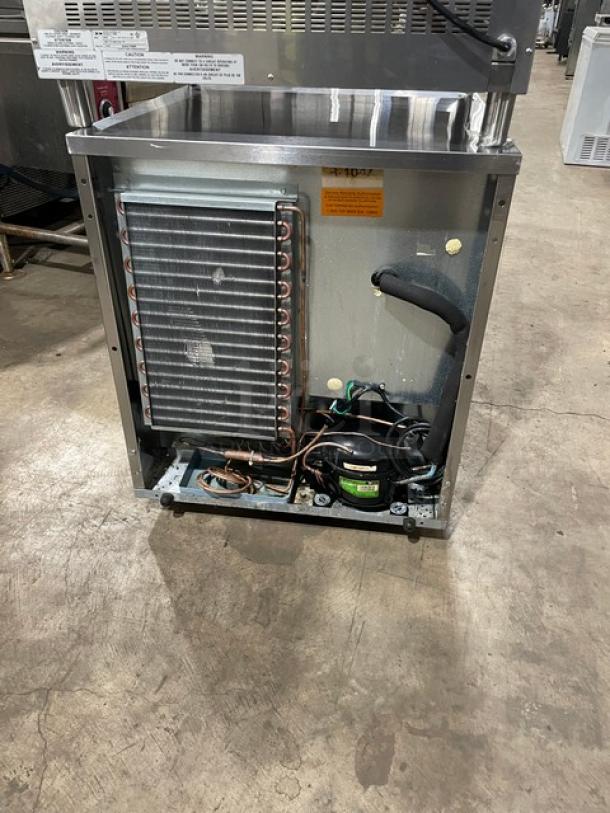 Delfield Commercial Refrigerated Single Door Lowboy/Worktop Cooler! All Stainless Steel! With Metal Pan Holding Rack! On Casters! 115V 1 Phase! Model: 406-STAR4 SN: 1508152002869! - Image 3 of 7