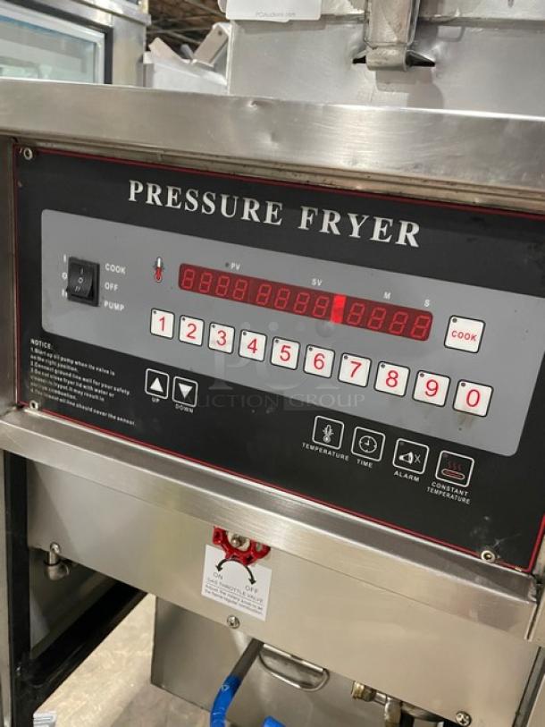 All Stainless Steel Commercial Liquid Propane Gas Powered Pressure Fryer! With Digital Menu Panel! With Built-in Oil Filter System & Oil Pump! With Frying Basket! All Stainless Steel! On Casters! 110V! Model: YXY-25D! - Image 7 of 10