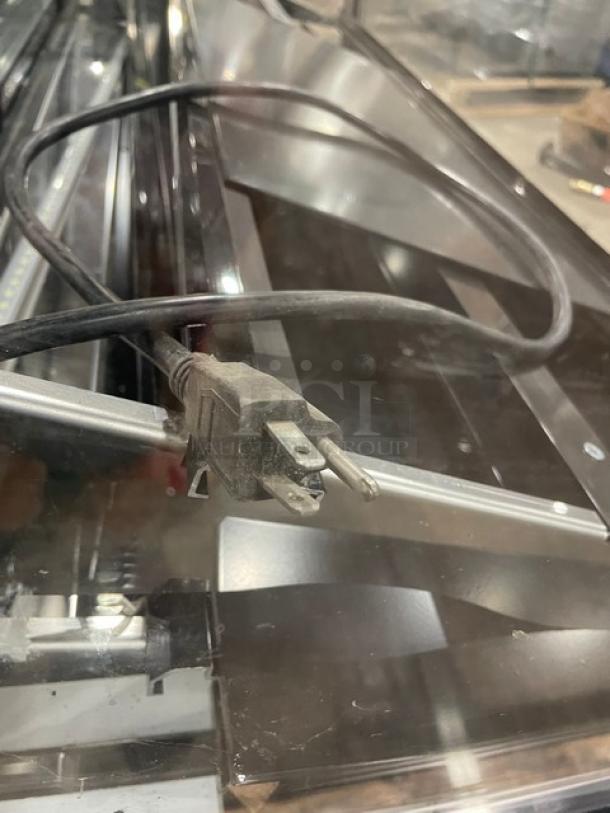 Late Model! Kool It Commercial Flat Glass Dry Bakery Display Case! With LED Lights! With Adjustable Shelves! With 2 Sliding Door Rear Access! 115V! Model: KBF-60D - Image 8 of 8