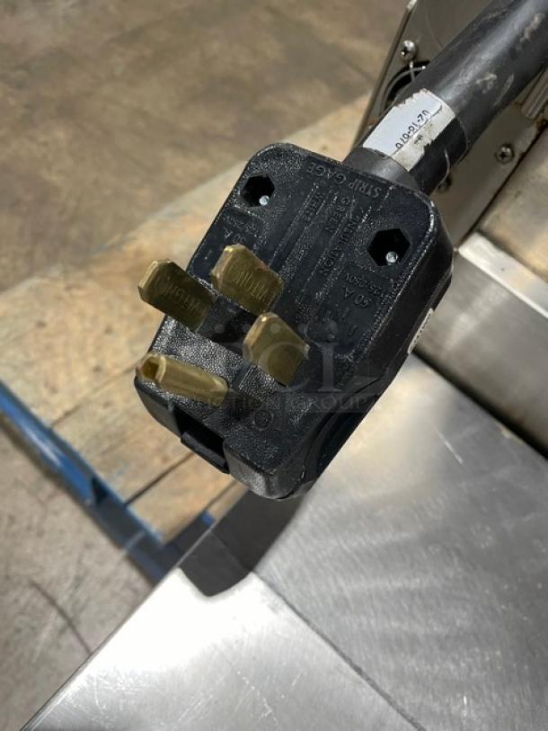 WOW! Ovention Commercial Electric Powered Countertop Single Deck Conveyor Oven! All Stainless Steel! 208/240V 3 Phase!  Model: S20003PH SN: 9555981706! Working When Removed! - Image 9 of 9