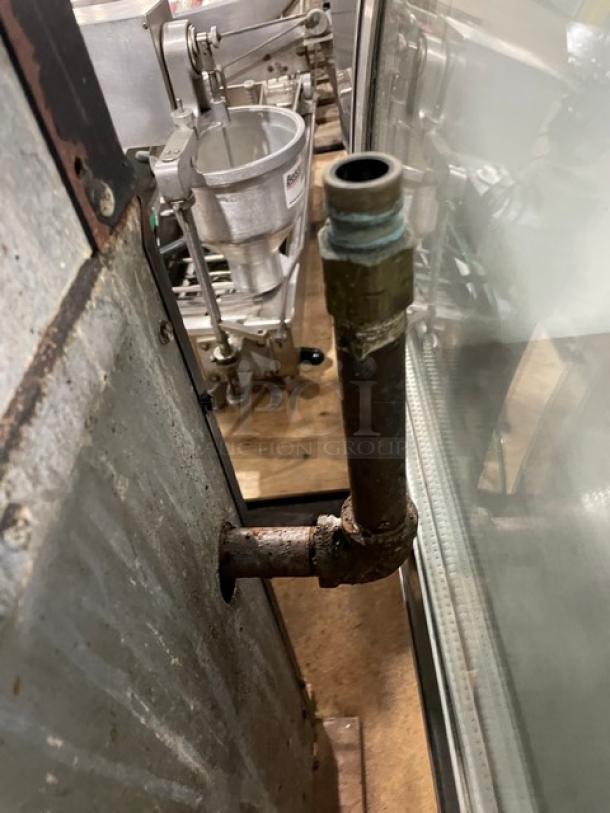 Garland Commercial Natural Gas Powered Floor Style Briquette Char Broiler! With Storage Base Underneath! All Stainless Steel! On Casters! Model: M17B! Working When Removed! - Image 9 of 9