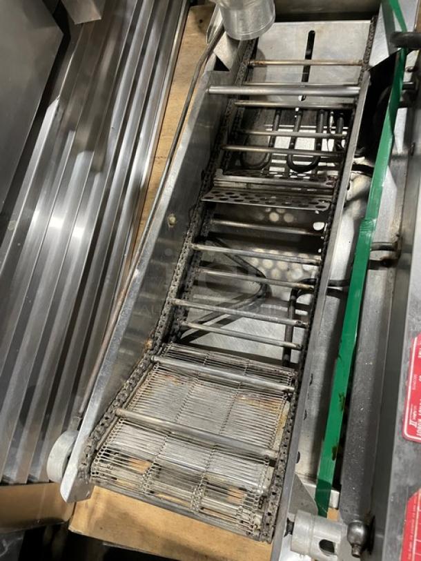 Belshaw Donut Robot Mark II Series Commercial Countertop Automatic Donut Fryer! All Stainless Steel! 120/208-240V 1 Phase! Model: DRMKII SN: W20055CCTS! Working When Removed! - Image 2 of 7