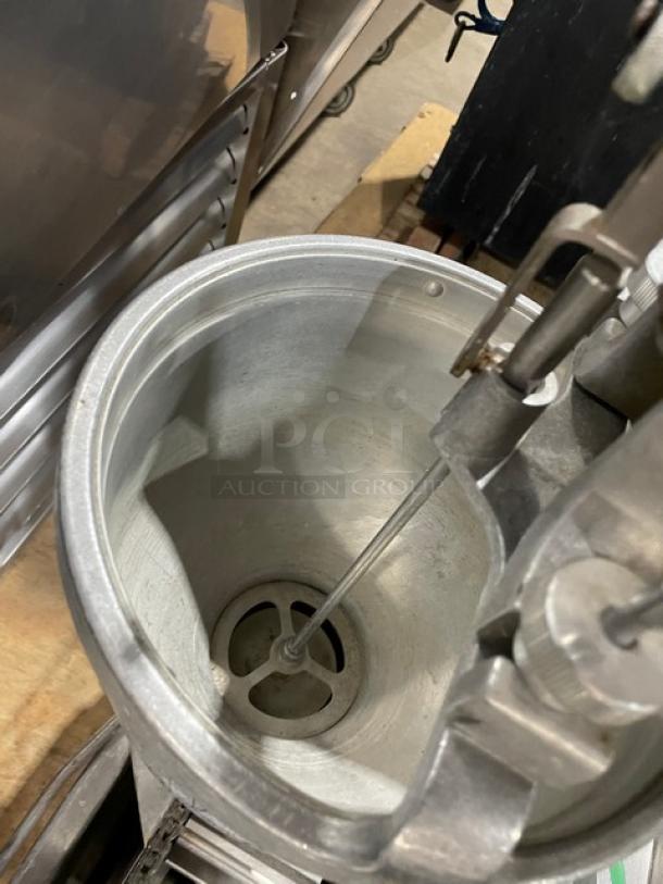 Belshaw Donut Robot Mark II Series Commercial Countertop Automatic Donut Fryer! All Stainless Steel! 120/208-240V 1 Phase! Model: DRMKII SN: W20055CCTS! Working When Removed! - Image 4 of 7