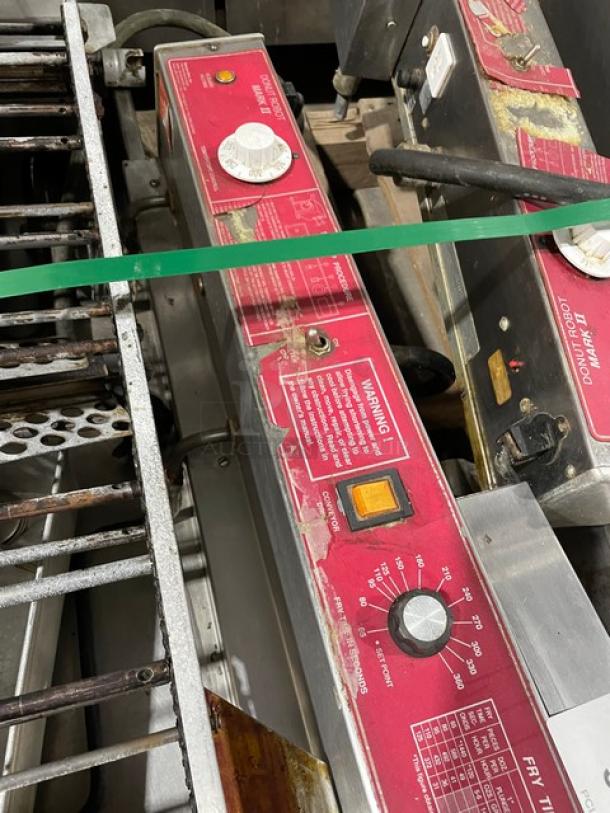 Belshaw Donut Robot Mark II Series Commercial Countertop Automatic Donut Fryer! All Stainless Steel! 120/208-240V 1 Phase! Model: DRMKII SN: W20564NST0! - Image 3 of 6