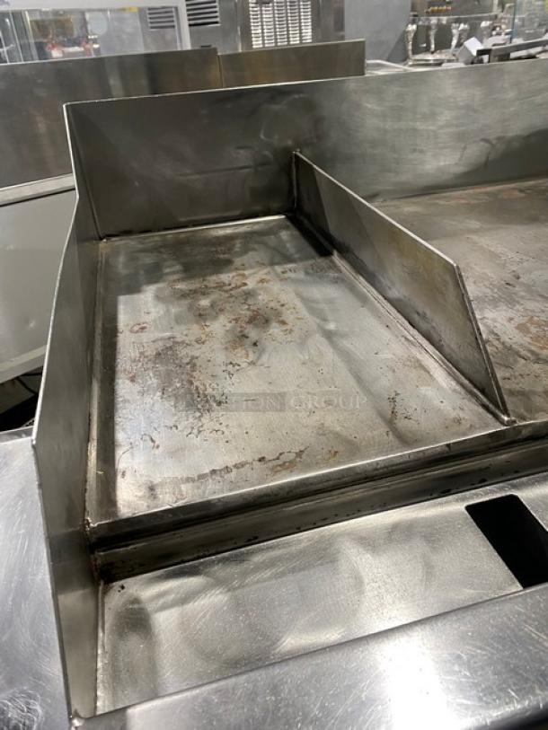 Wood Stone Chipolite Style Commercial Natural Gas Powered Countertop 1" Thick Plate Flat Griddle! With Split!  All Stainless Steel! On Legs! - Image 7 of 11