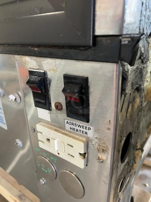 Hussmann Commercial Refrigerated Multi-Deck Meat/Deli Display Case Merchandiser! All Stainless Steel! With Tempered, Non-Glare, Lift-Up Curved Front Glass! With Large Glass Sliding Rear Doors! With LED Lights!  120/208/240V 1 Phase! Model: Q3-BC SN: 1031106201390894 / SN: 1031106201390893! Remote Compressor/No Compressor! - Image 10 of 13