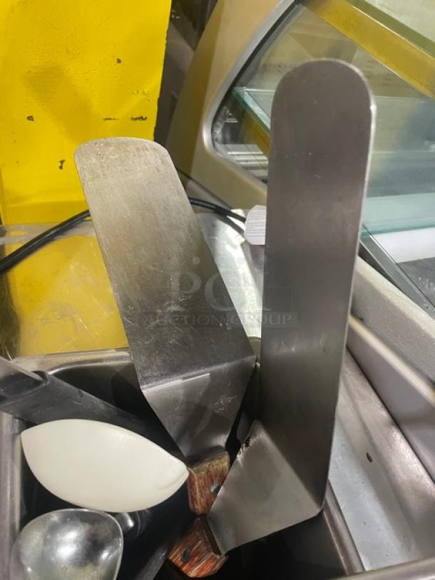 Lot Of Assorted Kitchen Utensils! All One Money! - Image 3 of 6