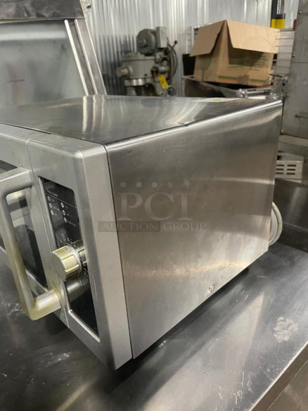 Amana Commercial Stainless Steel Countertop Microwave Oven! On Legs! 120V 1 Phase! Model: RMS10DS SN: 1607404313! - Image 3 of 8