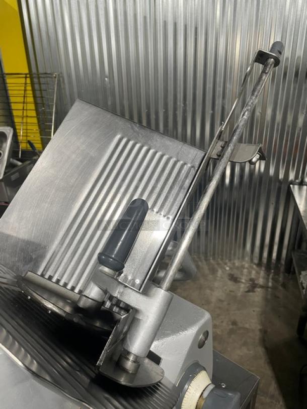 German Knife Commercial Countertop Meat Slicer! All Stainless Steel! On Legs! 115V 1 Phase! Model: GS-12M SN: 6BB-027! - Image 6 of 9
