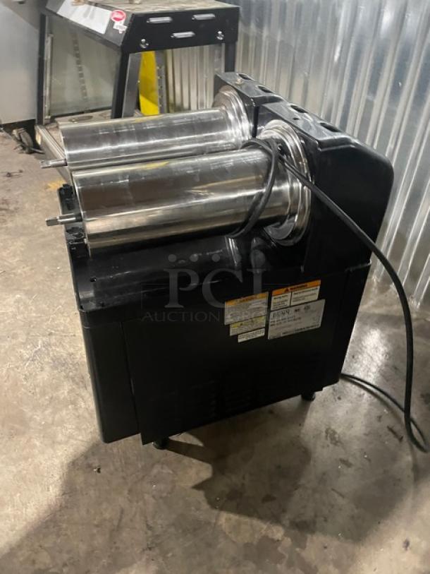 Bunn Commercial Countertop High Performance Frozen Beverage Machine! 120V 1 Phase! Model: ULTRA-2 SN: ULTR084652! - Image 3 of 8