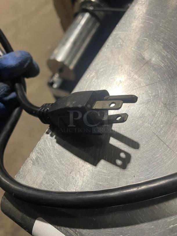 Adcraft Commercial Countertop Single Bay Stainless Steel Food Warmer! 120V! Model: FW-1200W! - Image 8 of 8