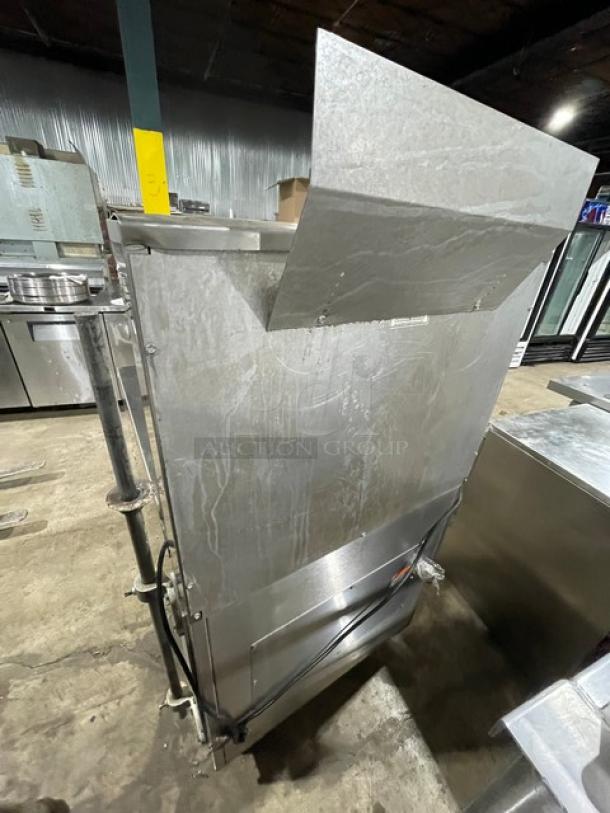 Pitco Frialator Commercial Natural Gas Powered Floor Style Doughnut Fryer! With Reversable Drainboard/Cover! All Stainless Steel! With Safety Handle Hinged Wired Mesh Submerger! On Legs! Model: D024-UPM SN: G05CB006855! - Image 4 of 11