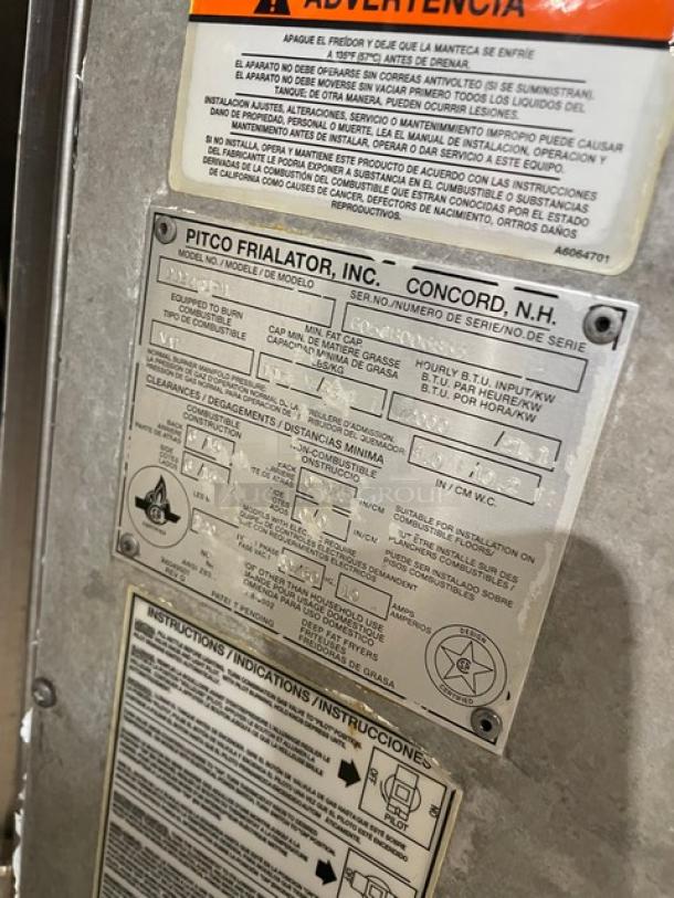 Pitco Frialator Commercial Natural Gas Powered Floor Style Doughnut Fryer! With Reversable Drainboard/Cover! All Stainless Steel! With Safety Handle Hinged Wired Mesh Submerger! On Legs! Model: D024-UPM SN: G05CB006855! - Image 9 of 11