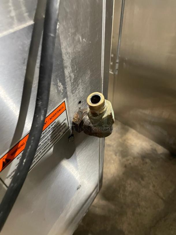 Pitco Frialator Commercial Natural Gas Powered Floor Style Doughnut Fryer! With Reversable Drainboard/Cover! All Stainless Steel! With Safety Handle Hinged Wired Mesh Submerger! On Legs! Model: D024-UPM SN: G05CB006855! - Image 10 of 11