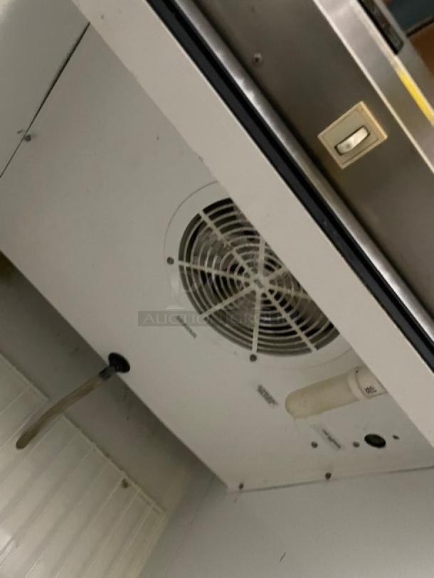 True Commercial Single Door Reach In Freezer! All Stainless Steel! With Poly Coated Racks! On Casters! 115V 1 Phase! Model: T-23F SN: 5175087! - Image 6 of 9