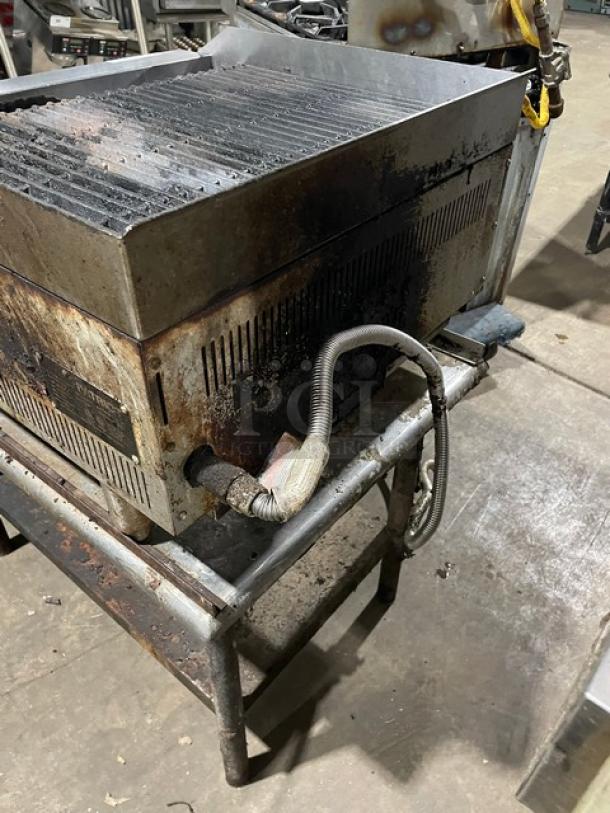Patriot Commercial Natural Gas Powered Countertop Char Broiler! On Stand With Storage Shelf! All Stainless Steel! Model: FMECTG-24! Working When Removed! - Image 3 of 10