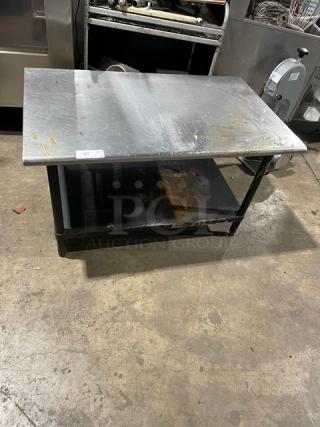 Commercial Stainless Steel Worktop Table!  With Storage Shelf Underneath!