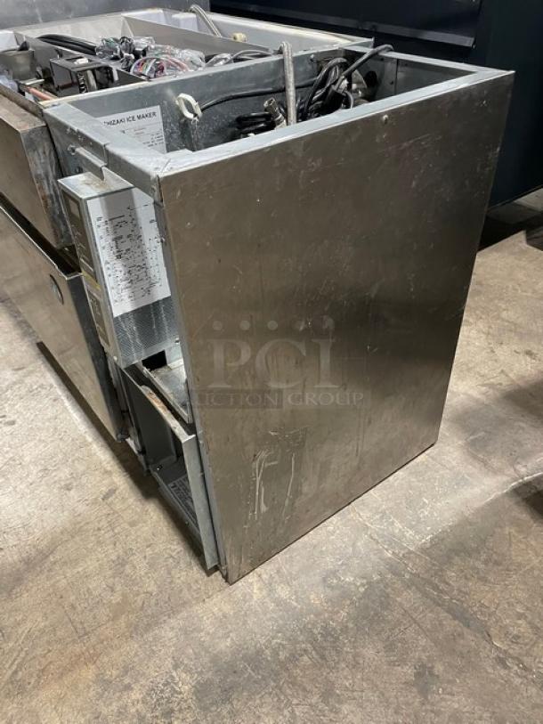 Hoshizaki Commercial Countertop Ice Making Machine! With Mini Ice Bin Attached! All Stainless Steel! 115V 1 Phase! Model: IM-200BAC SN: L00693G! - Image 2 of 8