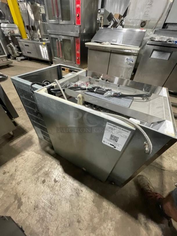 Hoshizaki Commercial Countertop Ice Making Machine! With Mini Ice Bin Attached! All Stainless Steel! 115V 1 Phase! Model: IM-200BAC SN: L00693G! - Image 4 of 8
