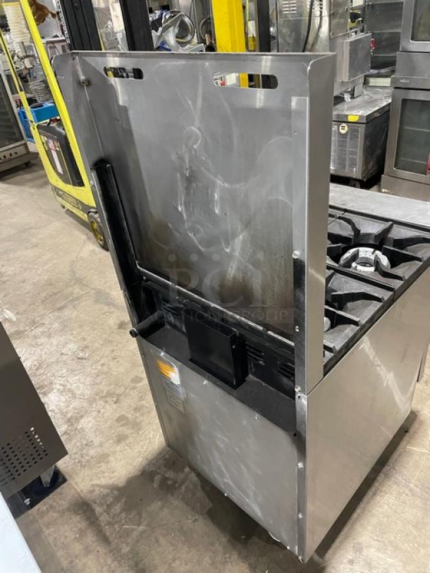 American Range Commercial Natural Gas Powered 4 Burner Stove! With Full Sized Oven Underneath! With Backsplash! All Stainless Steel!  With Metal Oven Rack! On Legs! - Image 4 of 9