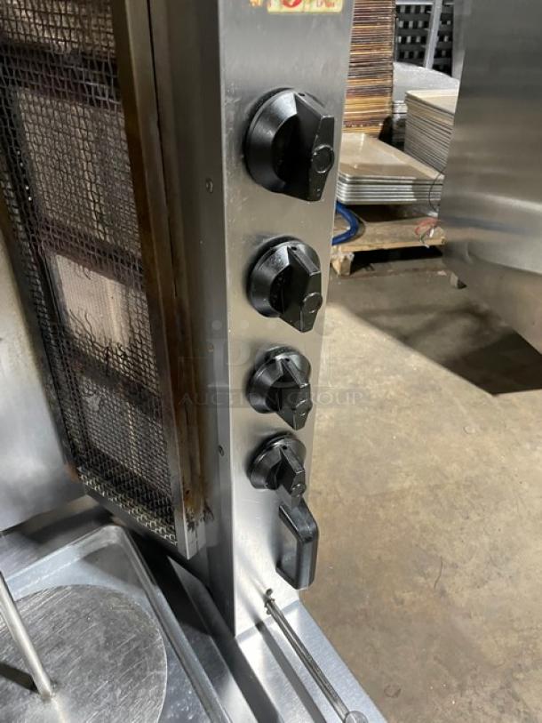 WOW! Attias Natural Gas-Powered Heavy-Duty Gyro Machine! All Stainless Steel! With 8 Infrared Ceramic Burners! On Legs! Working When Removed! - Image 6 of 9