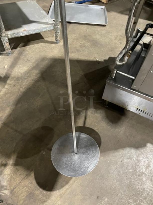 WOW! Attias Natural Gas-Powered Heavy-Duty Gyro Machine! All Stainless Steel! With 8 Infrared Ceramic Burners! On Legs! Working When Removed! - Image 8 of 9