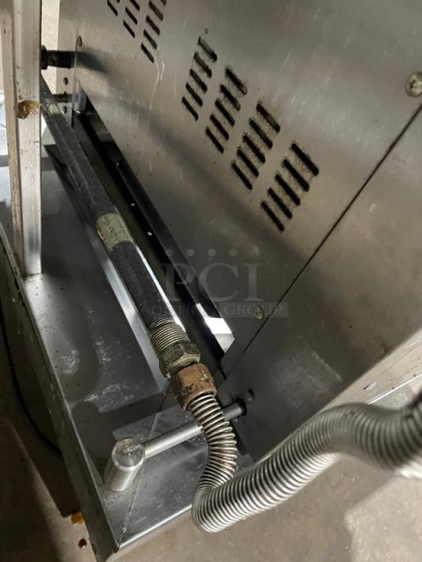 WOW! Attias Natural Gas-Powered Heavy-Duty Gyro Machine! All Stainless Steel! With 8 Infrared Ceramic Burners! On Legs! Working When Removed! - Image 9 of 9