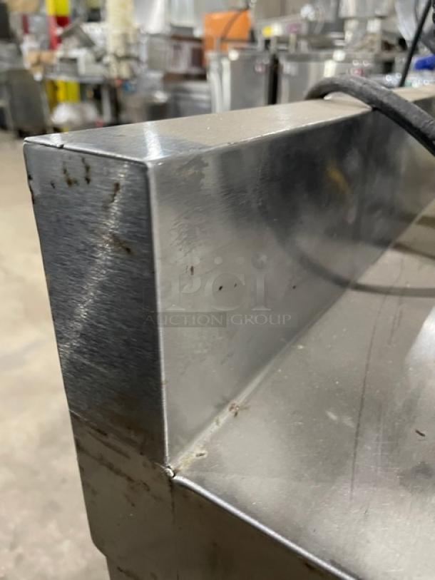 Delfield Commercial Single Door Refrigerated Lowboy/Worktop Cooler! With Low Backsplash! All Stainless Steel! With Poly Coated Rack! On Casters! 115V 1 Phase! Model: ST4432N SN: 1110152000430! - Image 5 of 8