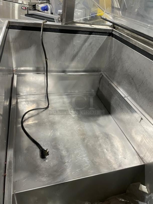 Nelson Commercial Ice Cream Dipping Cabinet! With Sneeze Guard! With Rear Lift-Up Style Doors! 115V! Model: BD6DIP-RIT! - Image 5 of 7