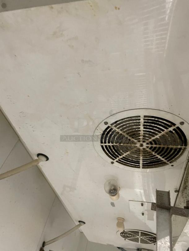 True Commercial 3 Door Reach In Refrigerator! All Stainless Steel! With Poly Coated Racks! On Casters! 115V 1 Phase! Model: T-72 SN:1-2432016! Working When Removed! - Image 7 of 9