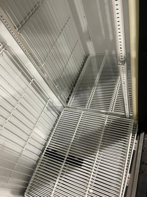 True Commercial Double Glass Door Reach In Freezer Merchandiser! With Poly Coated Racks! 115/208-230V 1 Phase! Model: GDM-49F SN: 5401083! - Image 5 of 8