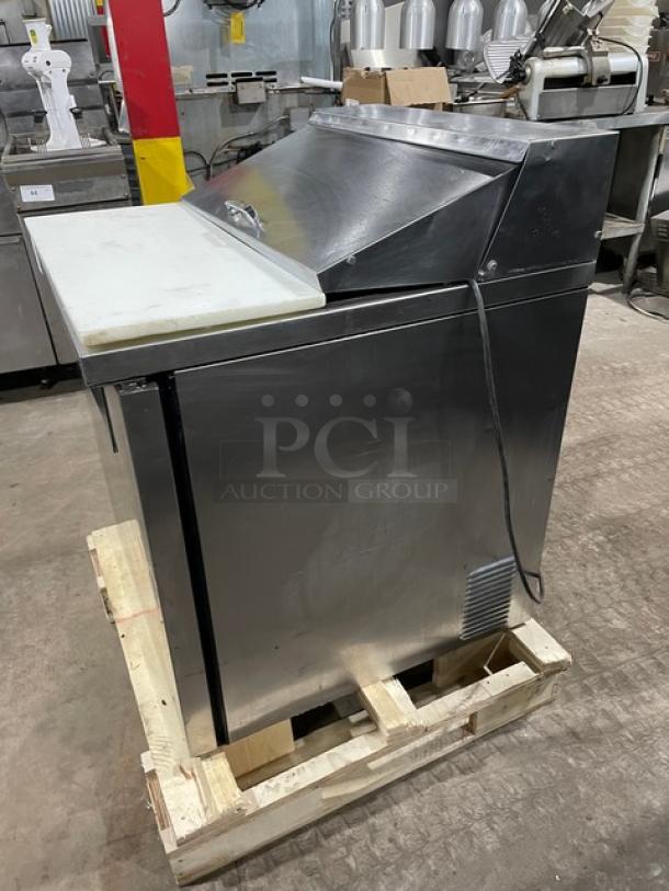 True Commercial Refrigerated Bain Marie Salad/Sandwich Prep Table! With Single Door Refrigerated Storage Underneath! All Stainless Steel! With Poly Coated Rack! With Removable Cutting Board! With Casters! 115V 1 Phase! Model: TSSU-27-8 SN: 1-2925492! - Image 2 of 10