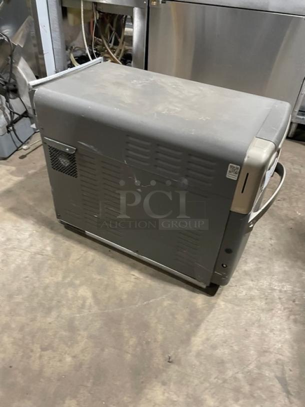 Turbo Chef Commercial Electric Powered Countertop Rapid Cook Turbo Oven! 208/240V 1 Phase! Model: NGO SN: NGOD43602! - Image 3 of 8