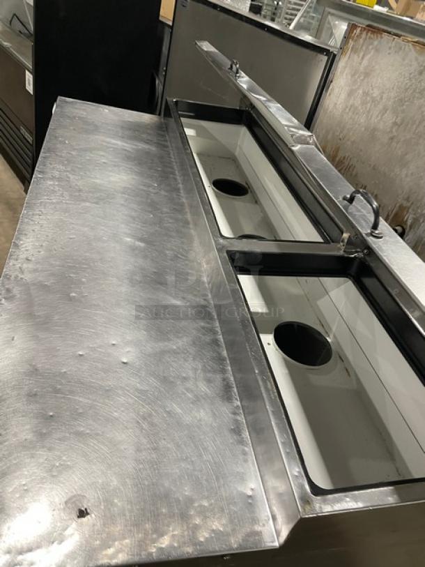 True Commercial Refrigerated Mega Top Pizza Prep Table! With 2 Door Refrigerated Storage Underneath! All Stainless Steel! On Casters! 115V 1 Phase! Model: TPP-67 SN: 7150317! - Image 9 of 10