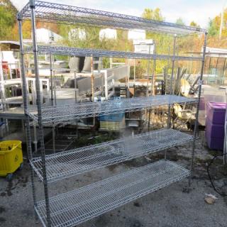 One Metro Shelf With 5 Shelves.  72X18X74