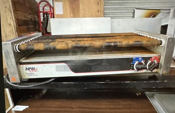 One APW Wyott Tru Heat Hot Dog Roller. Model# HRS-50. 120 Volt. 35X18.5X8 - Image 1 of 1