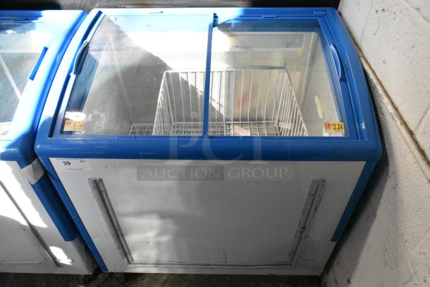 XS-208 Metal Commercial Chest Freezer Merchandiser on Commercial Casters. 115 Volts, 1 Phase. Tested and Working! - Image 1 of 5