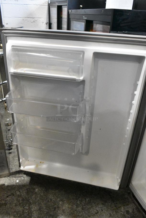 2017 Whirlpool WRT511SZDM00 Stainless Steel Cooler w/ Freezer. 115 Volts, 1 Phase. Tested and Working! - Image 5 of 7