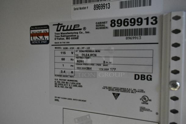 2016 True GDM-41SL-48-HC-LD Metal Commercial 2 Door Reach In Cooler Merchandiser w/ Poly Coated Racks. 115 Volts, 1 Phase. Tested and Working! - Image 6 of 6
