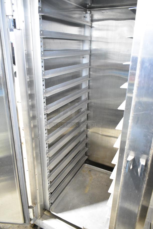 Traulsen RE232N-ZCF02 Stainless Steel Commercial 2 Door Reach In Cooler on Commercial Casters. 115 Volts, 1 Phase. Tested and Does Not Power On - Image 4 of 6