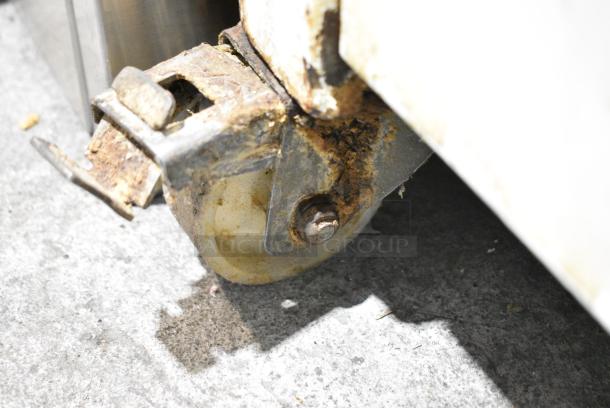 Empire Metal Commercial Floor Style Dough Divider on Commercial Casters. 208/240 Volts. - Image 4 of 5