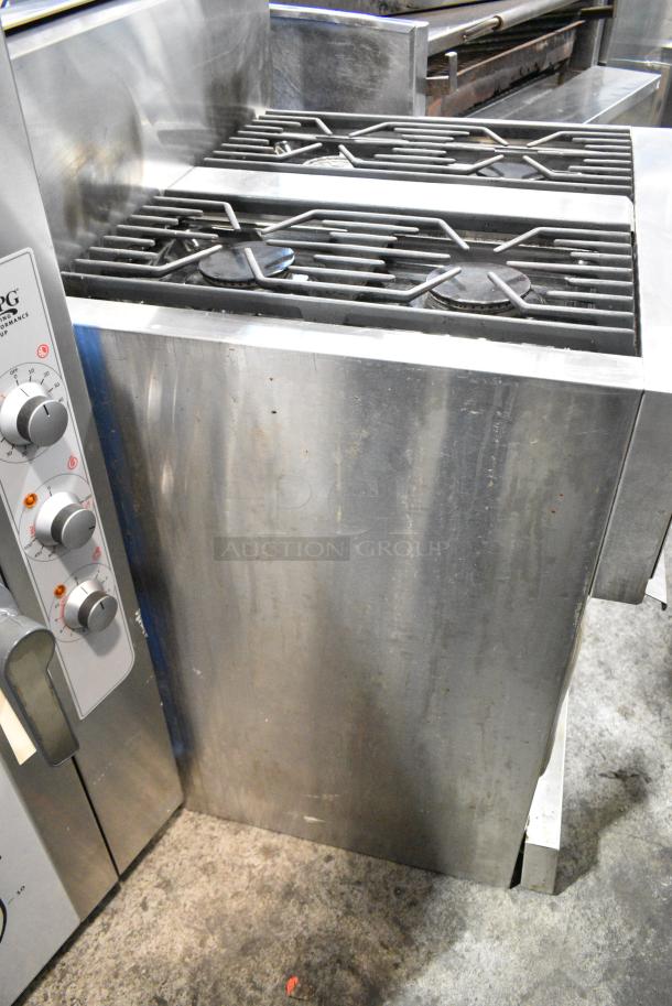 Thermador Professional Stainless Steel Commercial Natural Gas Powered 4 Burner Range w/ Oven. - Image 10 of 14