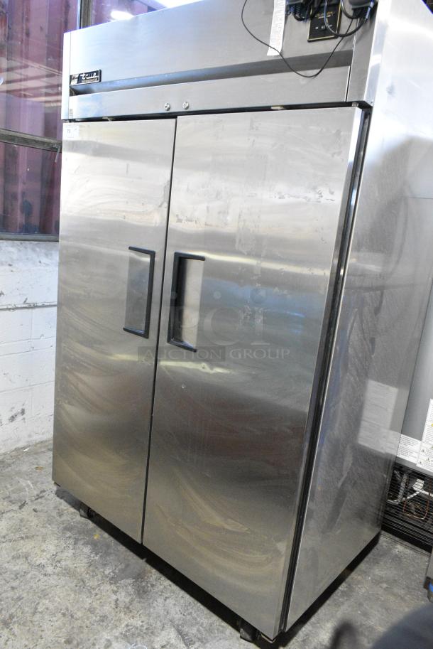 True TG2R-2S Stainless Steel Commercial 2 Door Reach In Cooler w/ Poly Coated Racks on Commercial Casters. 115 Volts, 1 Phase. Tested and Working! - Image 1 of 6