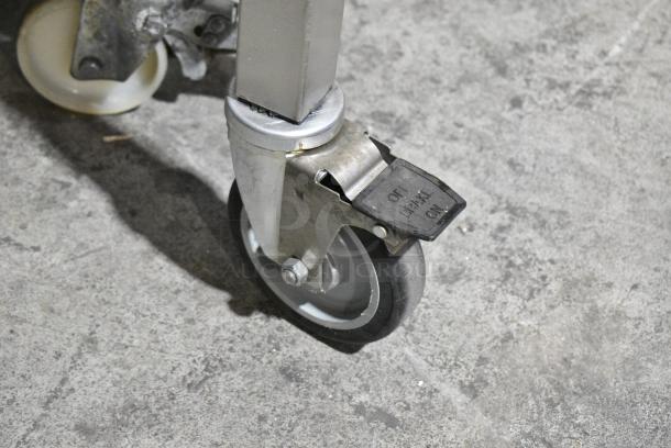 BRAND NEW SCRATCH AND DENT! AyrKing BBS-U Stainless Steel Commercial Floor Style Breading Table on Commercial Casters. 115/230 Volts, 1 Phase. - Image 2 of 9