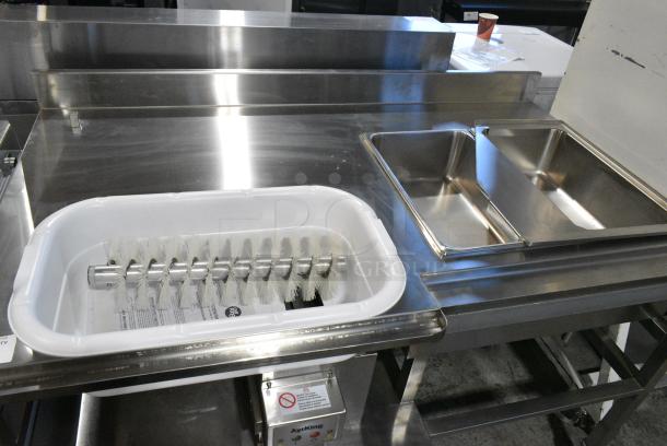 BRAND NEW SCRATCH AND DENT! AyrKing BBS-U Stainless Steel Commercial Floor Style Breading Table on Commercial Casters. 115/230 Volts, 1 Phase. - Image 4 of 9