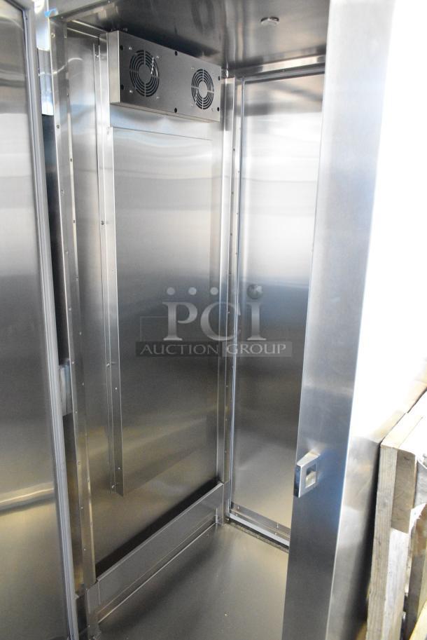 BRAND NEW SCRATCH AND DENT! 2021 Traulsen RI132HP-X0035 Stainless Steel Commercial Roll In Rack Proofer. 115/208-230 Volts, 1 Phase. - Image 3 of 5