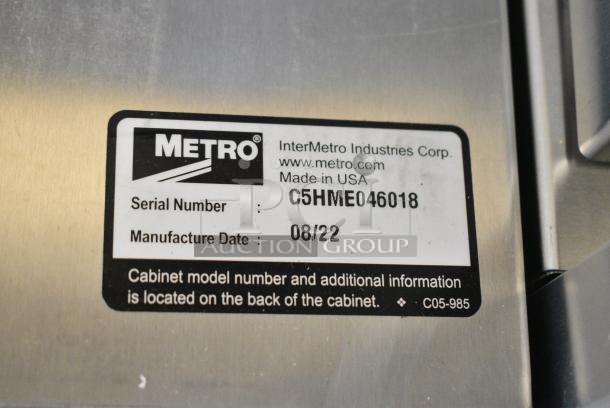 BRAND NEW SCRATCH AND DENT! 2022 Metro C5HME046018 Metal Commercial Heated Holding Cabinet on Commercial Casters. Tested and Working! - Image 4 of 5