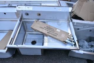 BRAND NEW SCRATCH AND DENT! Regency 600S1162018R Stainless Steel Single Bay Sink w/ Right Side Drain Board. Bay 16x20x12. Drain Board 16x22